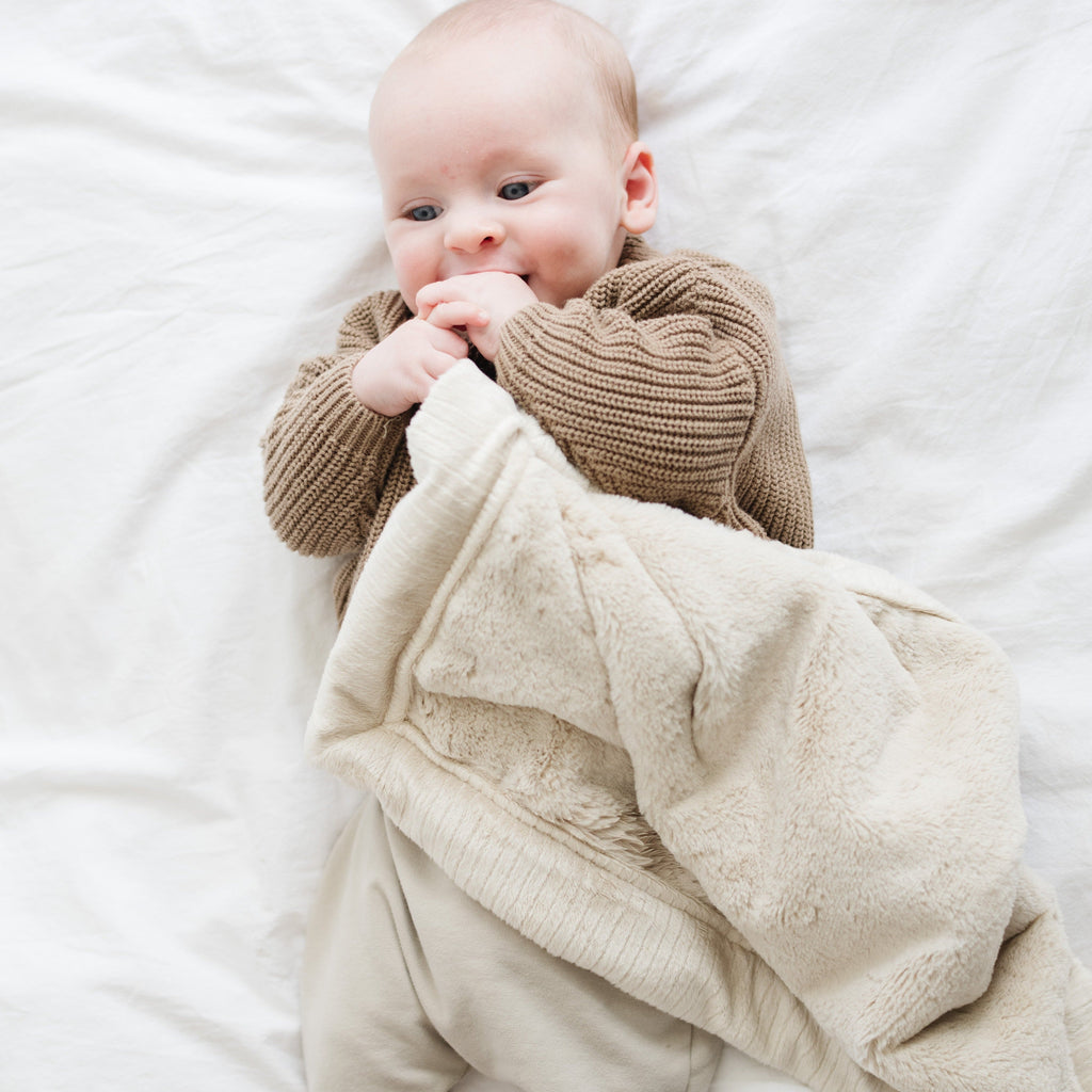 Lush Mini Blankets by Saranoni