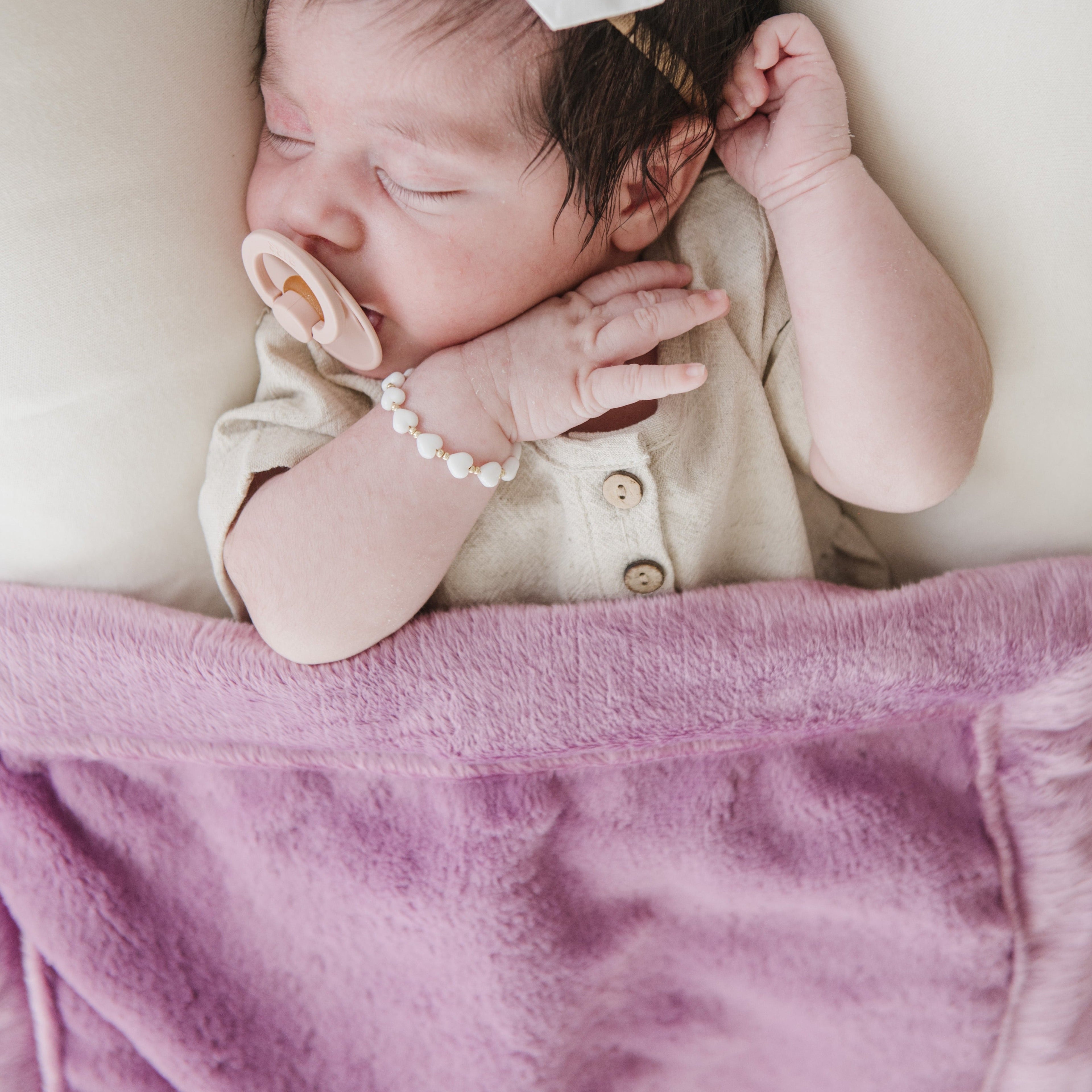 Lush Mini Blankets by Saranoni