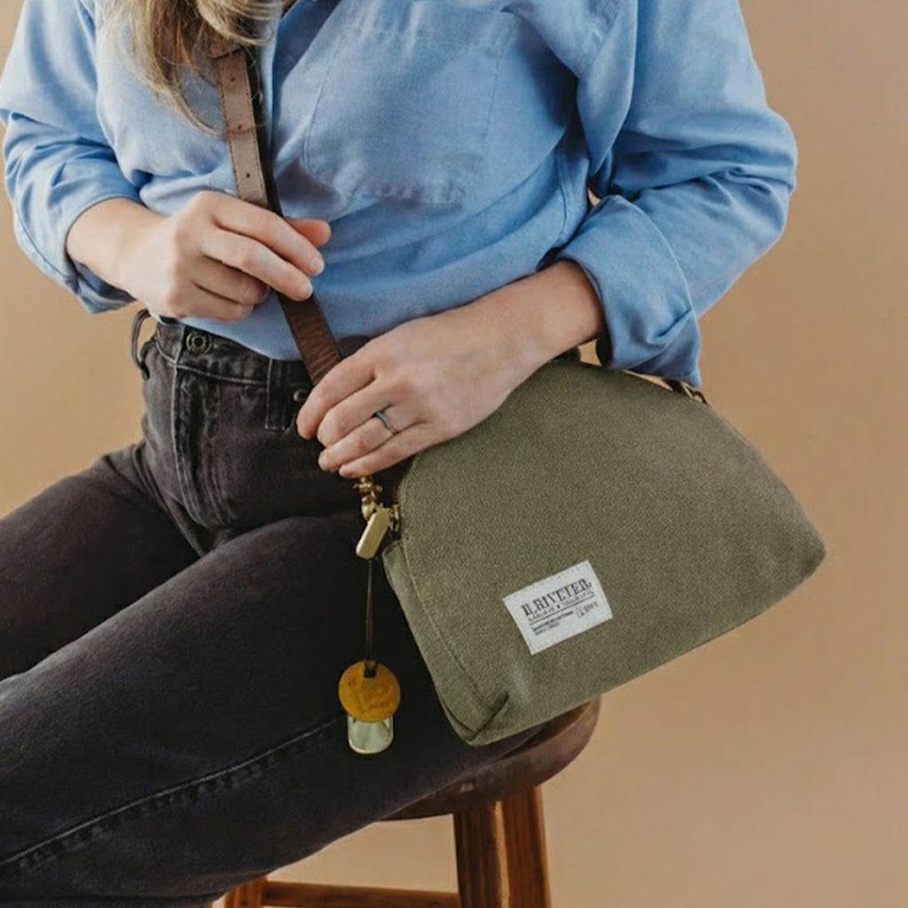 Hopper Crossbody | Fatigue Washed Canvas + Brown